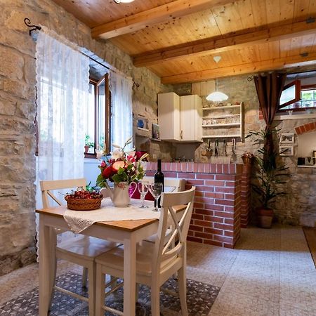 Apartment Tara Kaštela Esterno foto