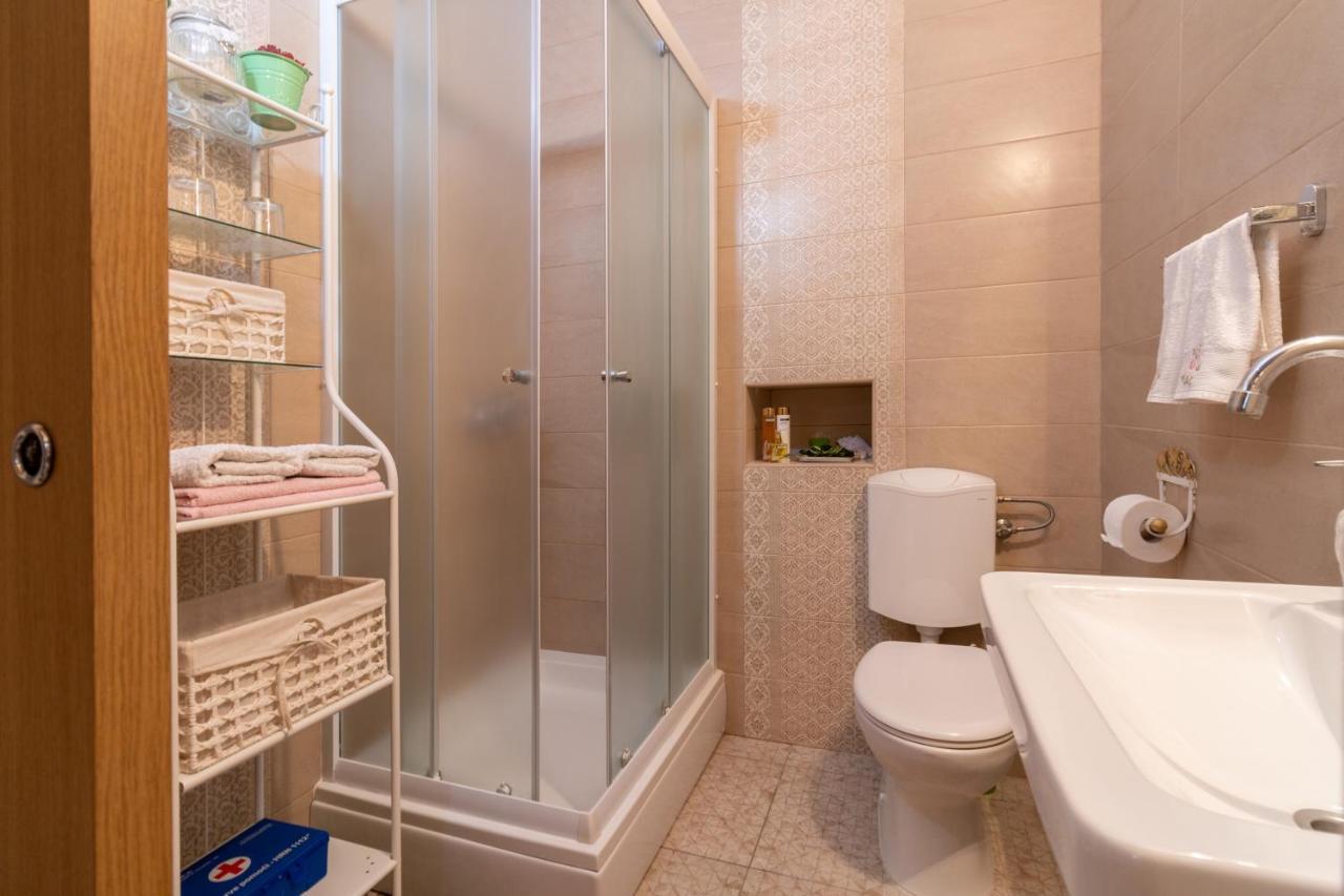 Apartment Tara Kaštela Esterno foto